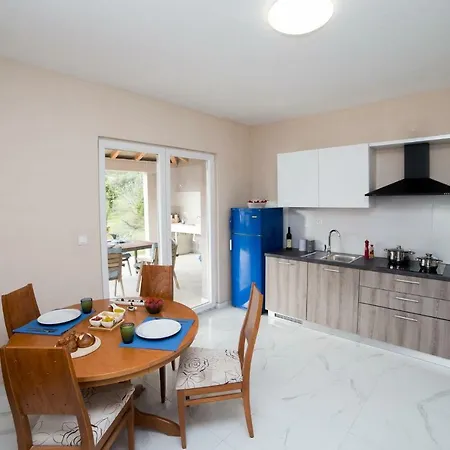 Holiday home Holiday In Starigrad-paklenica 37743